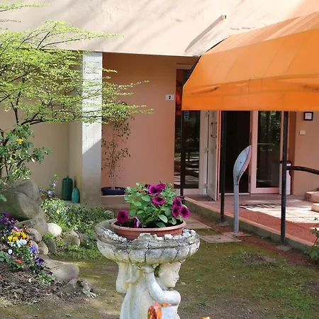 Hotell House Castenaso
