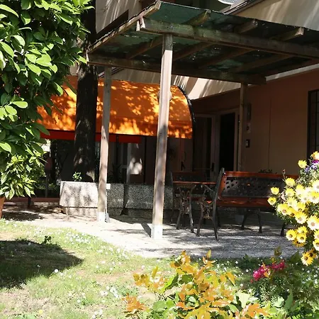 House 3* Castenaso
